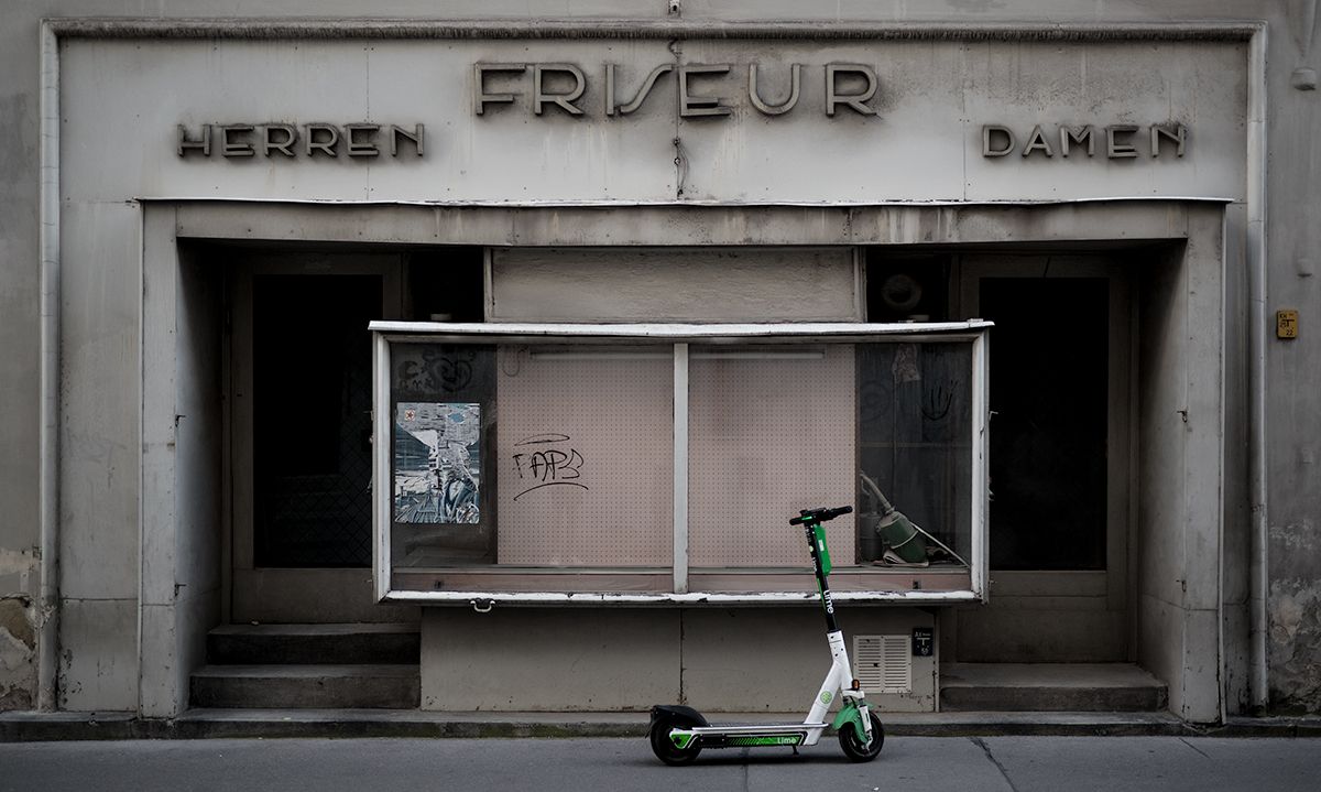 Verlassener Friseur-Laden in Wien